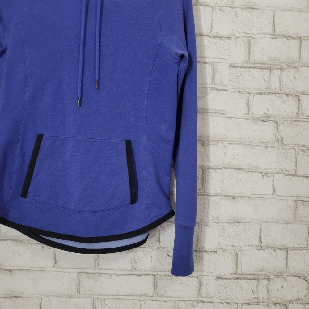 Athleta sweatshirt‎ - Picture 3 of 14
